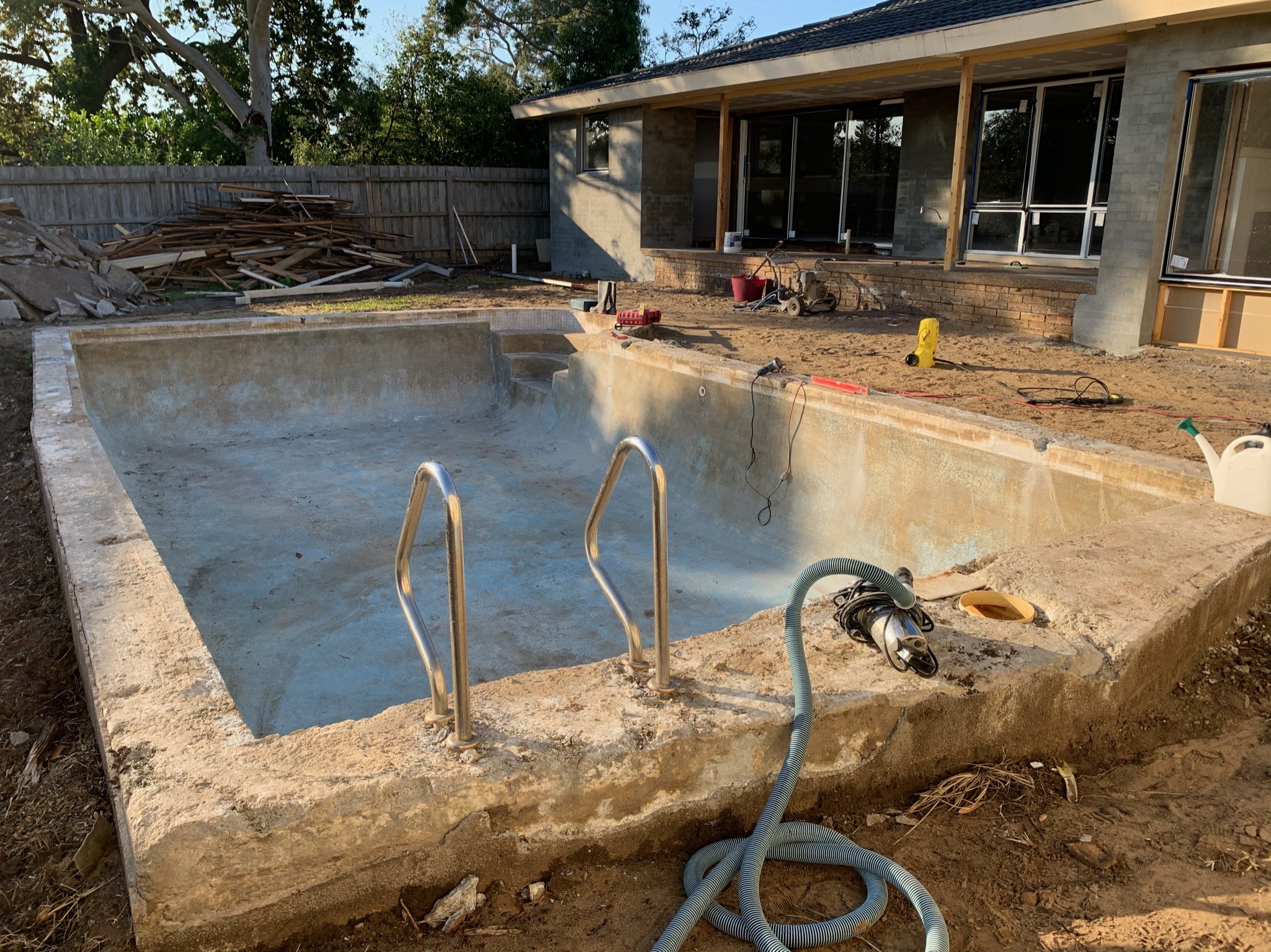 Professional swimming pool repair services in Melbourne. Transform your pool with Pools That Work's expert restoration. Contact us today!